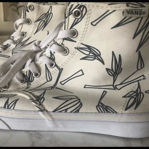 Rare Vans Camden Hi Bamboo Hi Top Sneakers